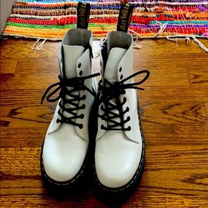 Doc marten Jason platform boots
